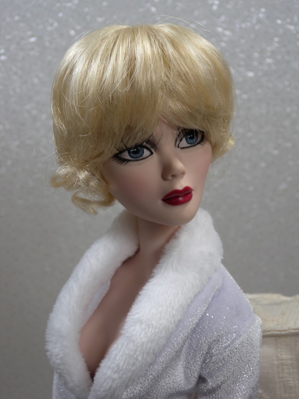 Jessica.6-7.pale.blond.Evangeline - 2